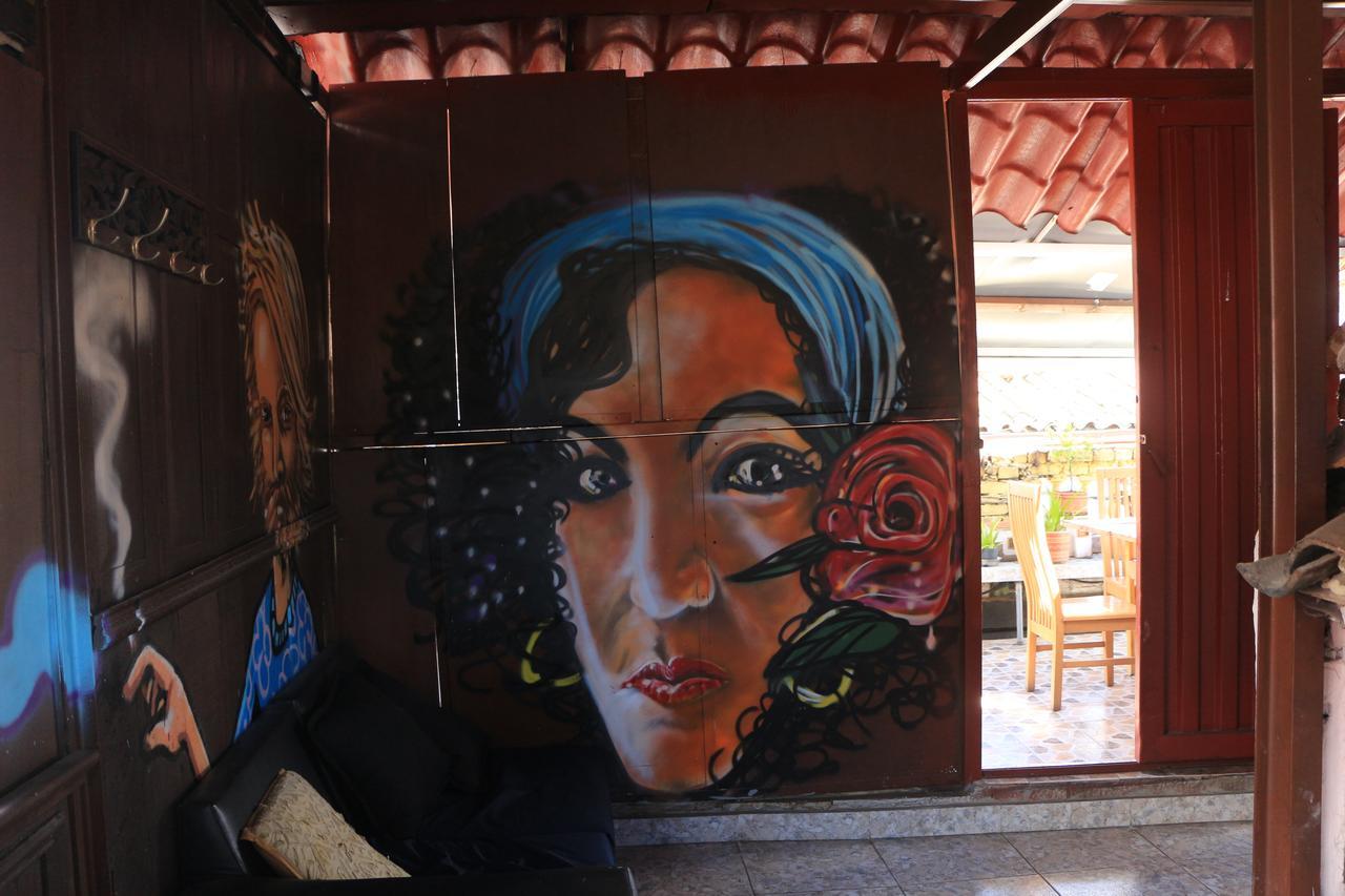 Tip Top Hostel Albergue *